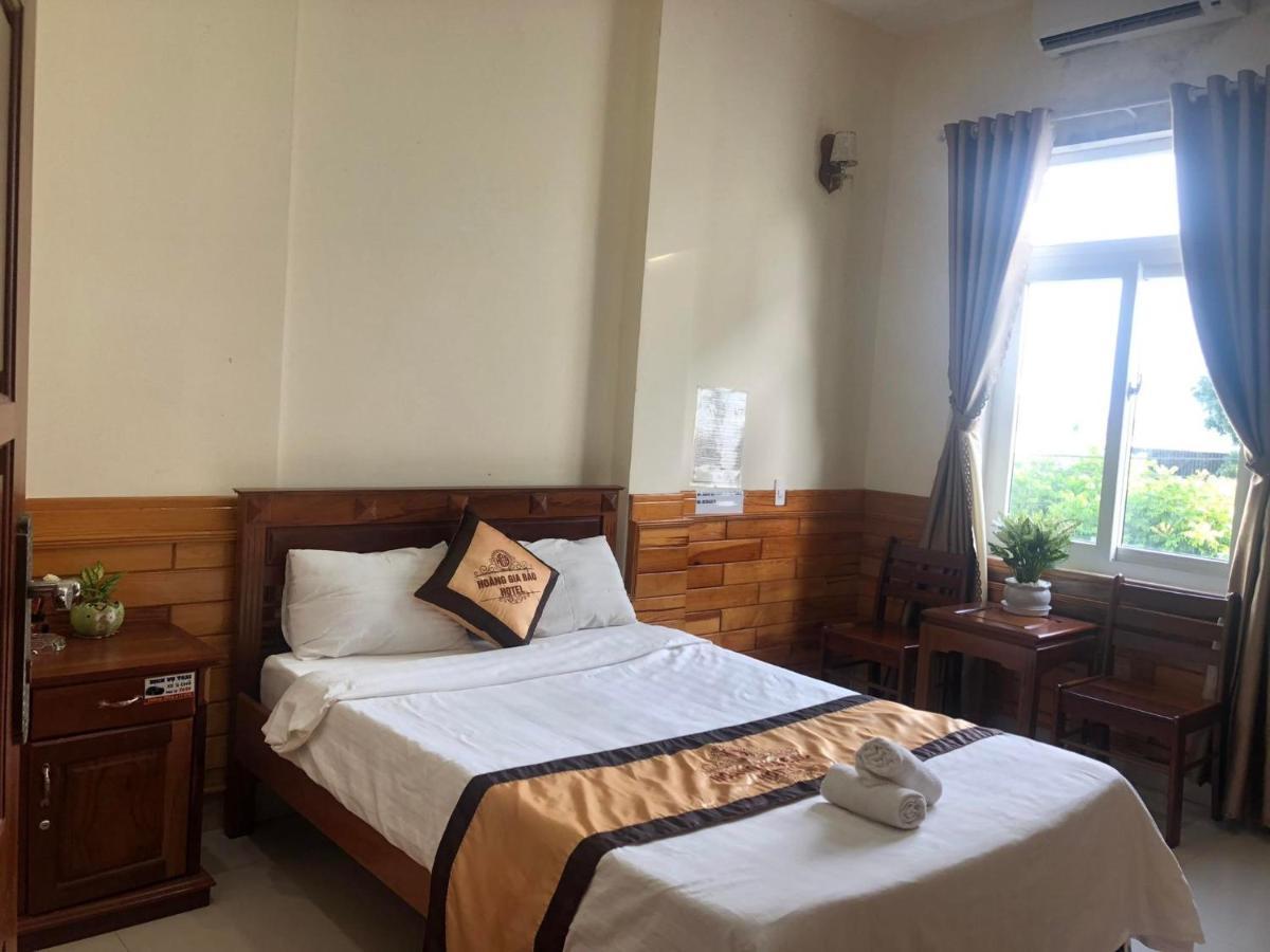 Hoang Gia Bao Hotel Tỉnh Kontum Exterior photo