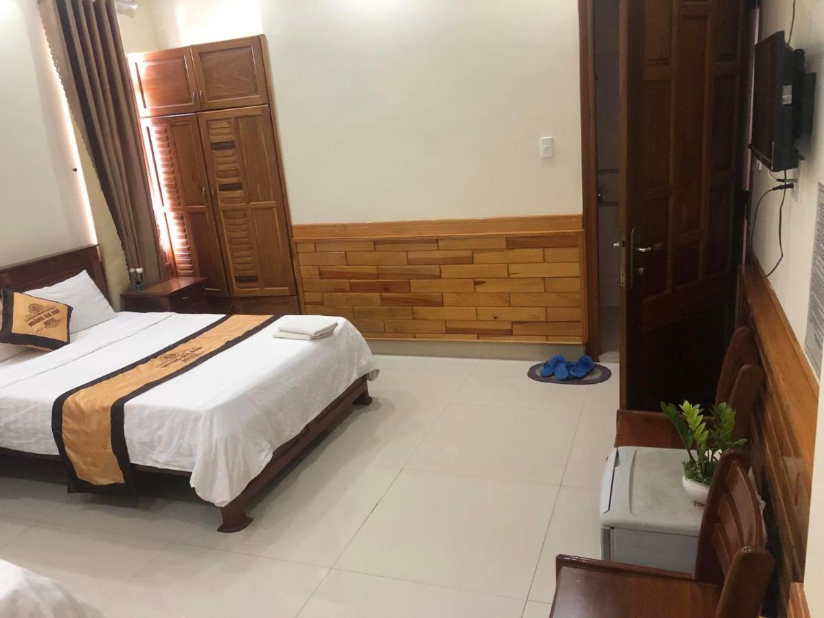 Hoang Gia Bao Hotel Tỉnh Kontum Exterior photo