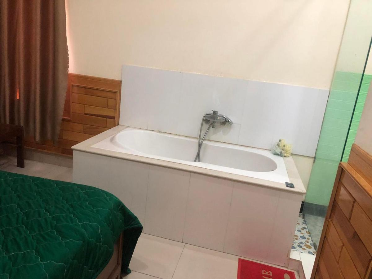 Hoang Gia Bao Hotel Tỉnh Kontum Exterior photo